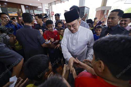 DATUK SERI ANWAR IBRAHIM