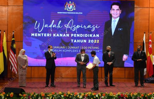DATUK DR RADZI JIDIN