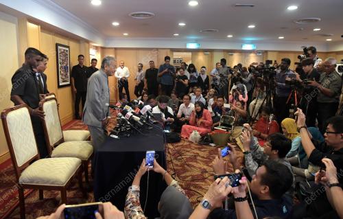 PTJ34_14052018_SIDANG_MEDIA