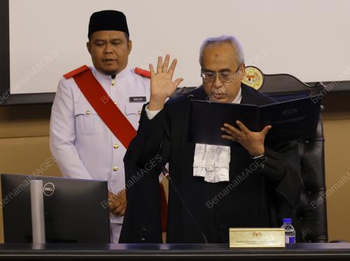 DATUK MOHAMAD ZABIDIN MOHD DIAH