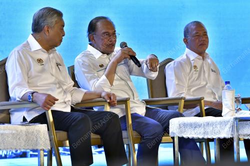 DATUK SERI ANWAR IBRAHIM