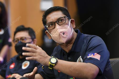 DATUK SERI AHMAD FAISAL AZUMU
