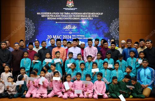 DATUK SERI FADILLAH YUSOF