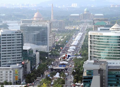 PTJ35_27052012_BELIA