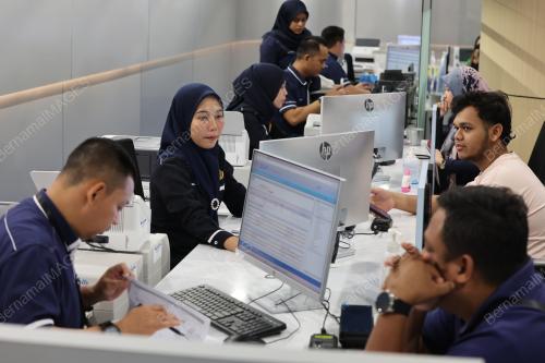 KAUNTER JABATAN PENGANGKUTAN JALAN (JPJ)
