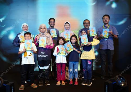 DATUK AZAH HANI AHMAD