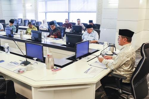 DATUK MOHD NA`IM MOKHTAR