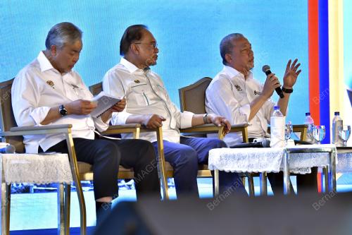 DATUK SERI ANWAR IBRAHIM