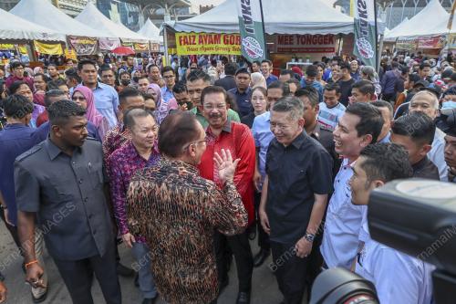 DATUK SERI ANWAR IBRAHIM