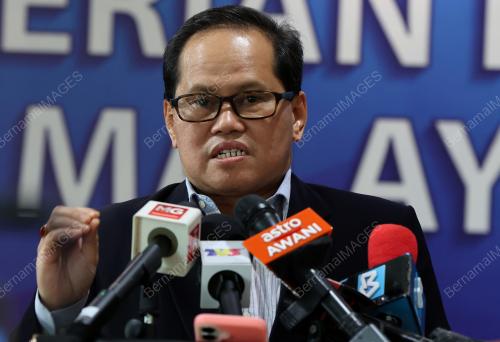 DR MOHD AZAM AHMAD