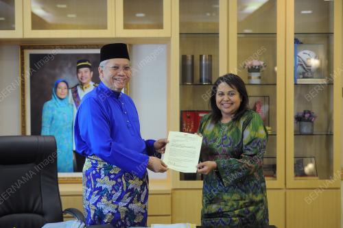 TAN SRI ANNUAR MUSA