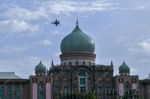PERSEMBAHAN UDARA HARI KEBANGSAAN KE-64