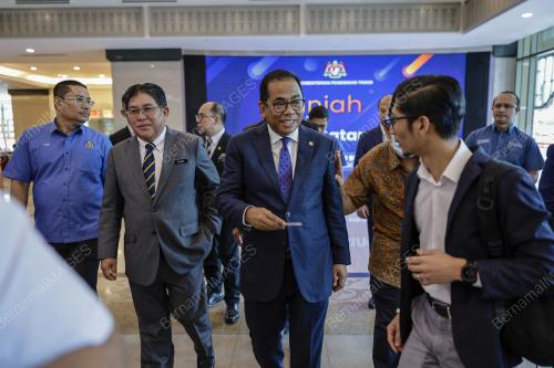 DATUK SERI MOHAMED KHALED NORDIN