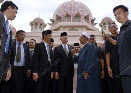 PTJ40_06022015_MASJID_JOKOWI