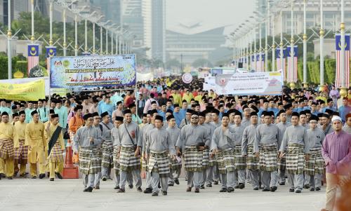 PTJ40_14012014_MAULID