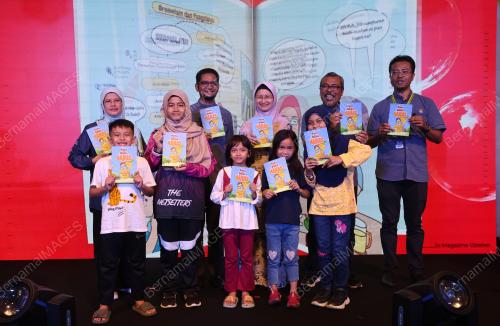 DATUK AZAH HANI AHMAD