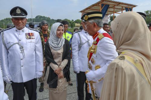 AL-SULTAN ABDULLAH RI'AYATUDDIN AL-MUSTAFA BILLAH SHAH
