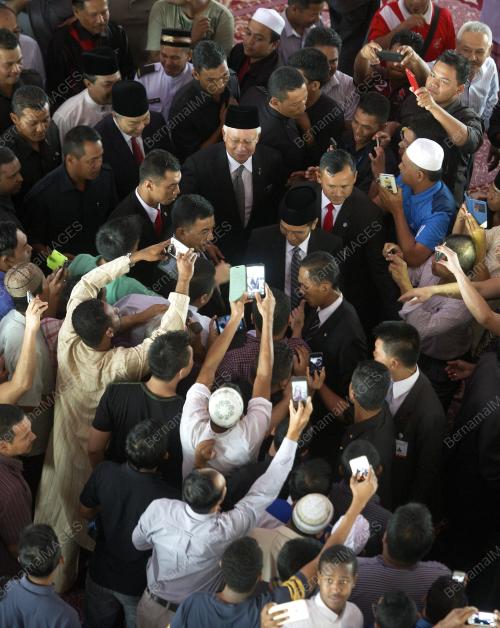 PTJ41_06022015_SOLAT_JUMAAT