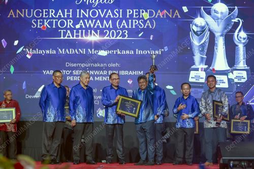 DATUK SERI ANWAR IBRAHIM