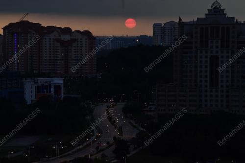 CERAPAN ANAK BULAN