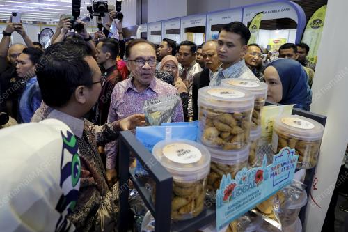 DATUK SERI ANWAR IBRAHIM