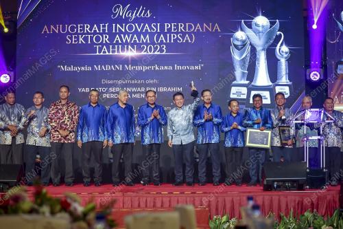 DATUK SERI ANWAR IBRAHIM
