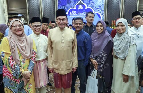 DATUK SERI ANWAR IBRAHIM