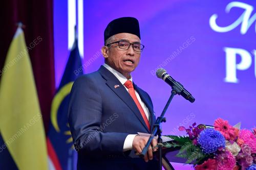 TAN SRI SHAMSUL AZRI ABU BAKAR