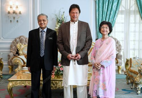 TUN DR MAHATHIR MOHAMAD