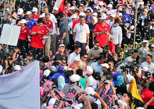 PTJ43_26052012_PM_BELIA