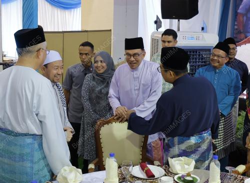 DATUK SERI ANWAR IBRAHIM