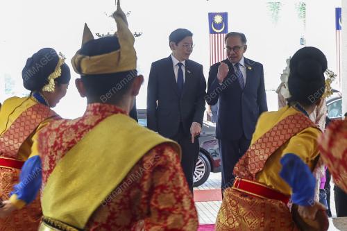 DATUK SERI ANWAR IBRAHIM