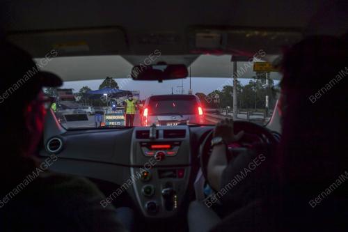 SEKATAN JALAN RAYA