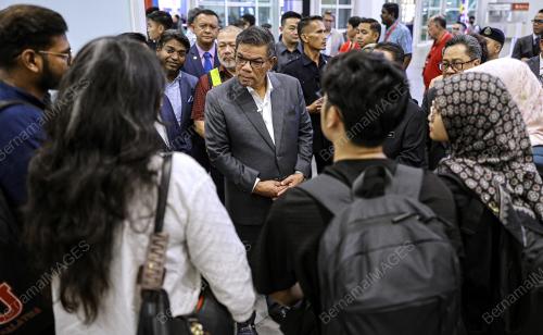 DATUK SERI SAIFUDDIN NASUTION ISMAIL