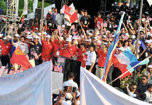 PTJ44_26052012_PM_BELIA