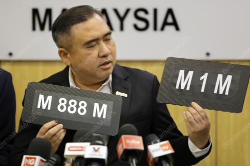 ANTHONY LOKE