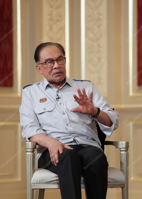 DATUK SERI ANWAR IBRAHIM