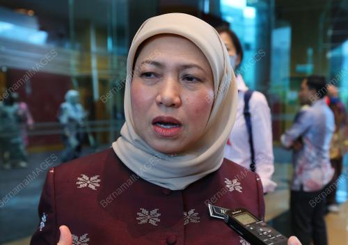 DATUK SERI NANCY SHUKRI