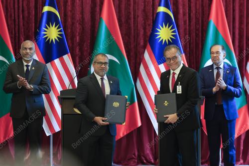 DATUK SERI ANWAR IBRAHIM