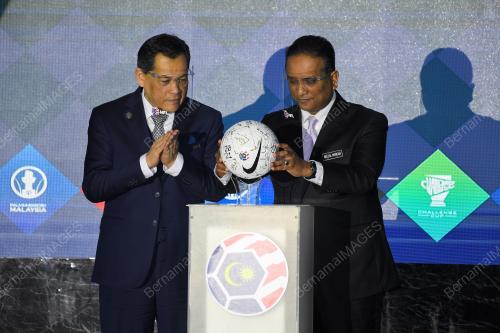 DATUK SERI REEZAL MERICAN NAINA MERICAN 