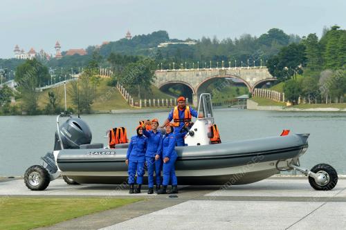 PTJ48_19072017_AMPHIBIOUS