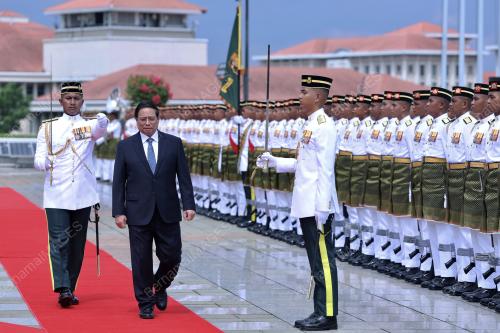 PHAM MINH CHINH