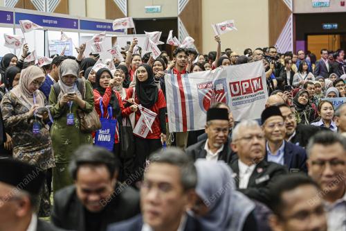 DATUK SERI DR ZAMBRY ABD KADIR