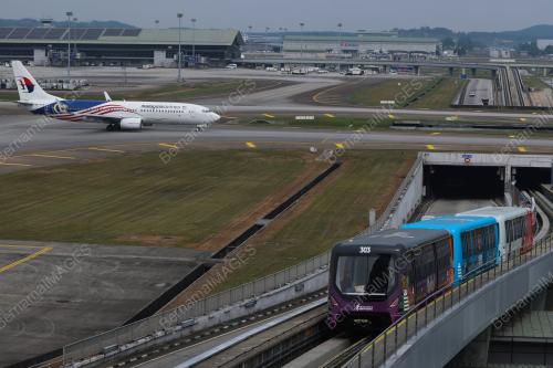 HARI PERTAMA AEROTRAIN KLIA BEROPERASI
