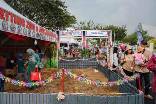 KARNIVAL USAHAWAN DESA 2023