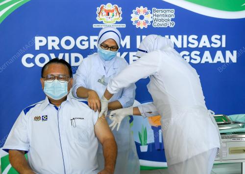 DATUK SERI ALEXANDER NANTA LINGGI