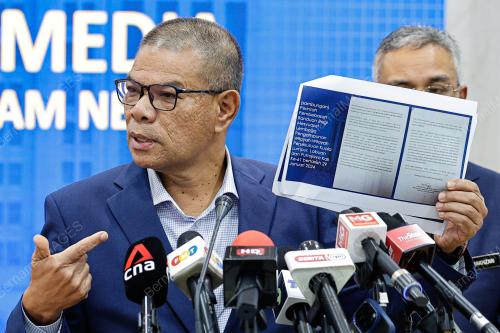 DATUK SERI SAIFUDDIN NASUTION ISMAIL