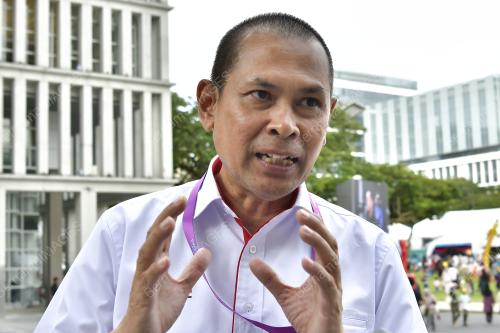 DATUK ZAHID ISMAIL