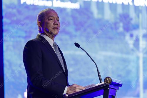 DATUK SERI FADILLAH YUSOF
