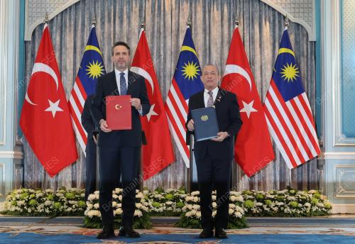 DATUK SERI FADILLAH YUSOF